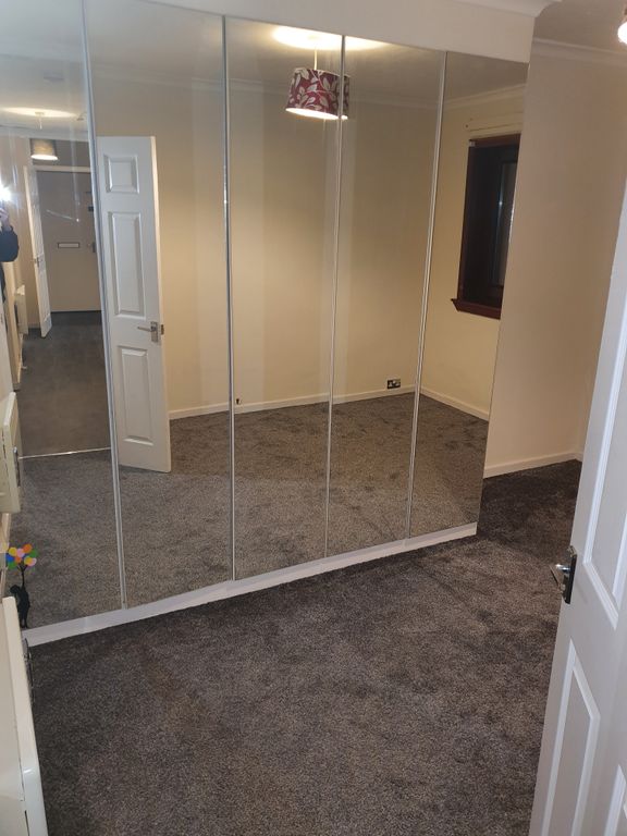 Property photo 3 of 5