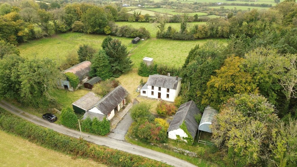 Property photo 1 of 34