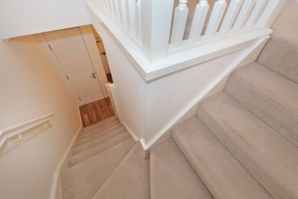 Additional image 24 of 2 bed flat for saleKing's Gate, The West End, Aberdeen AB15