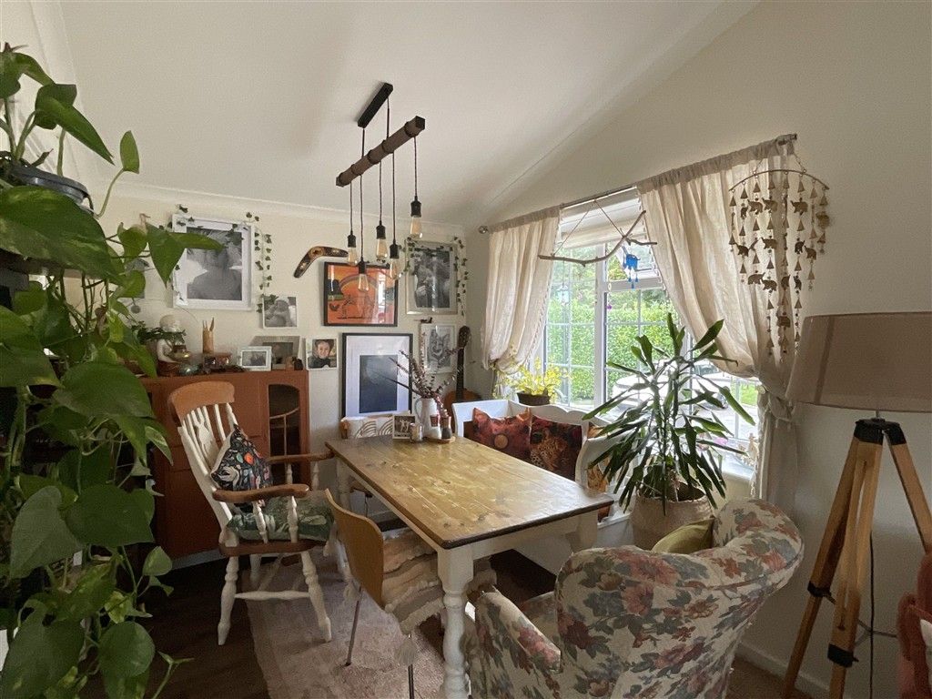 Property photo 3 of 13 Dining Area