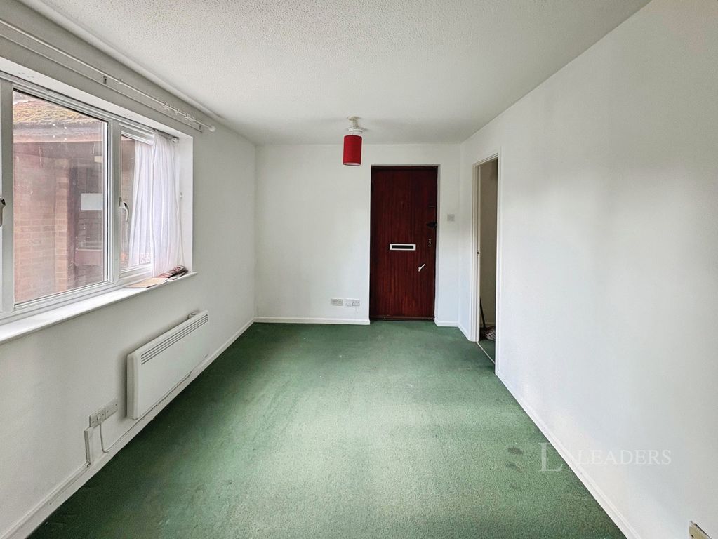 Property photo 2 of 7 Pbox-Img.Jpg