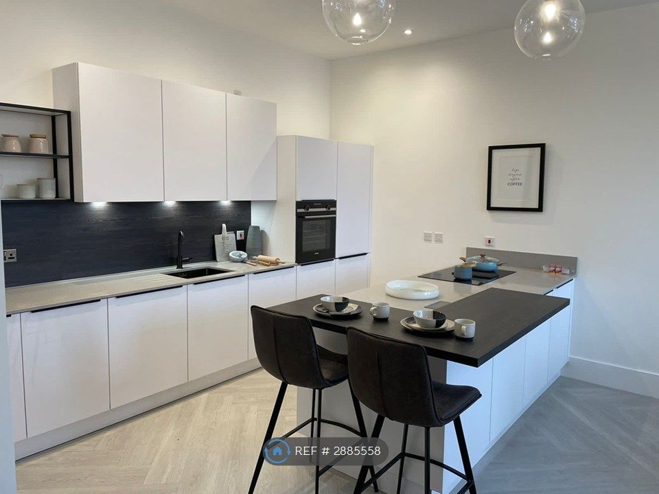 Property photo 1 of 17 Open Plan Kitchen