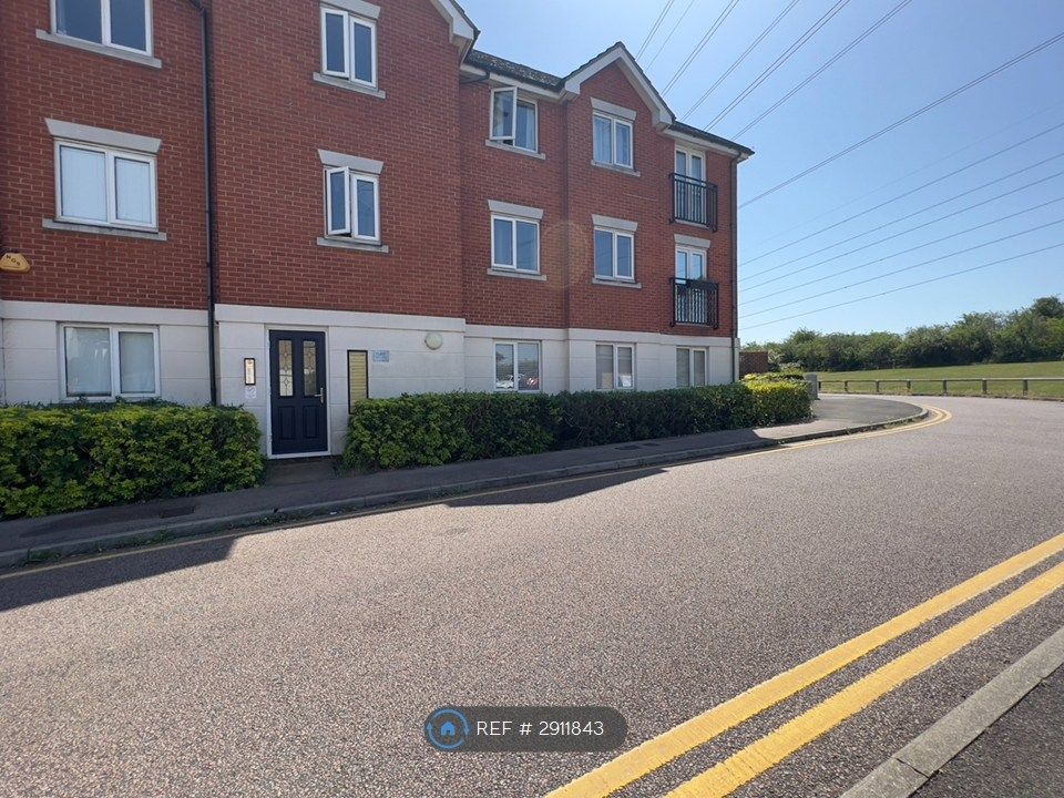 Property photo 2 of 12