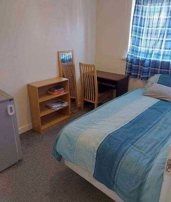 Property photo 1 of 3