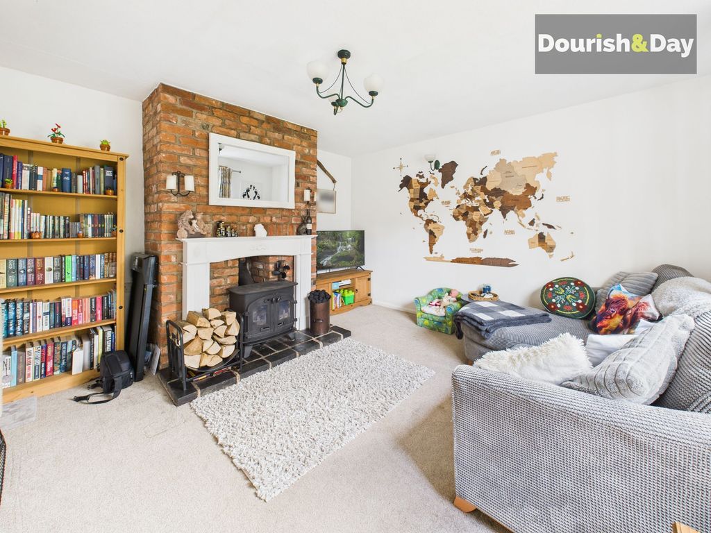 Property photo 3 of 16