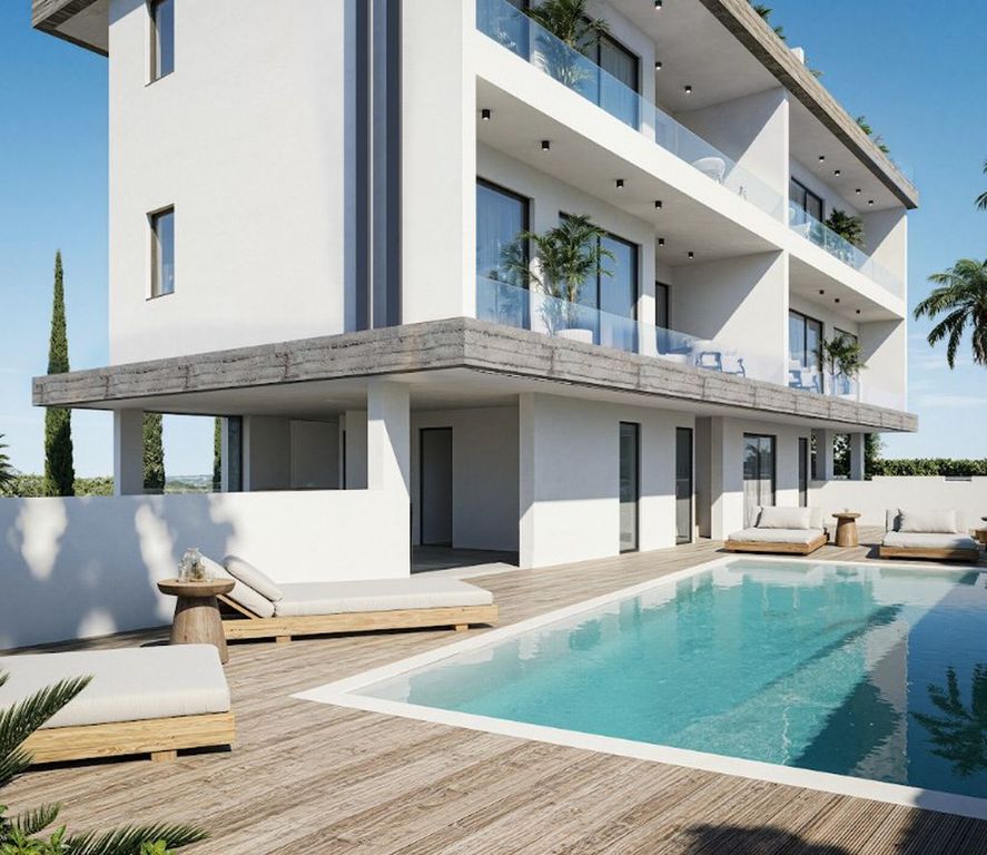 Property photo 2 of 25 Apartments With...