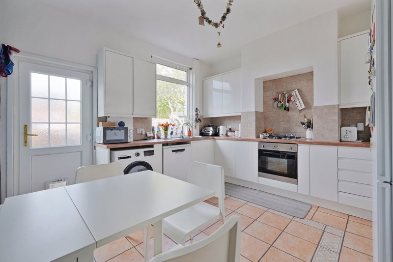 Property photo 3 of 23 Dining Kitchen