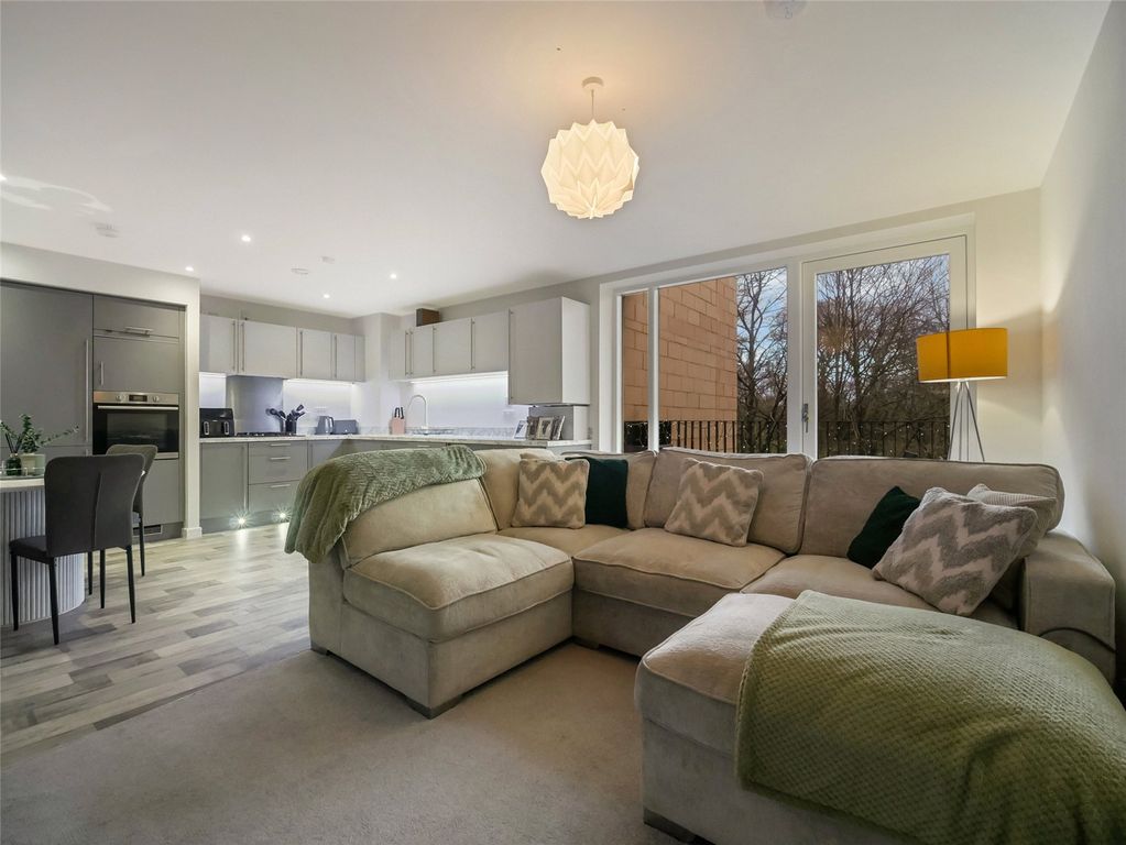 Property photo 1 of 21 Picture No. 06