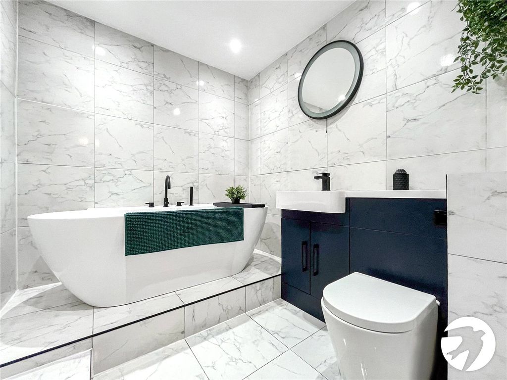 Property photo 3 of 11 Picture No. 04