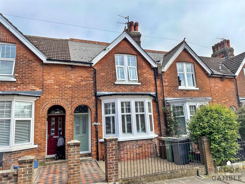 Property photo 1 of 30 01323 438506