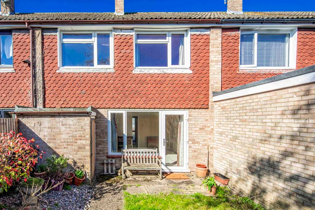 Property photo 2 of 10