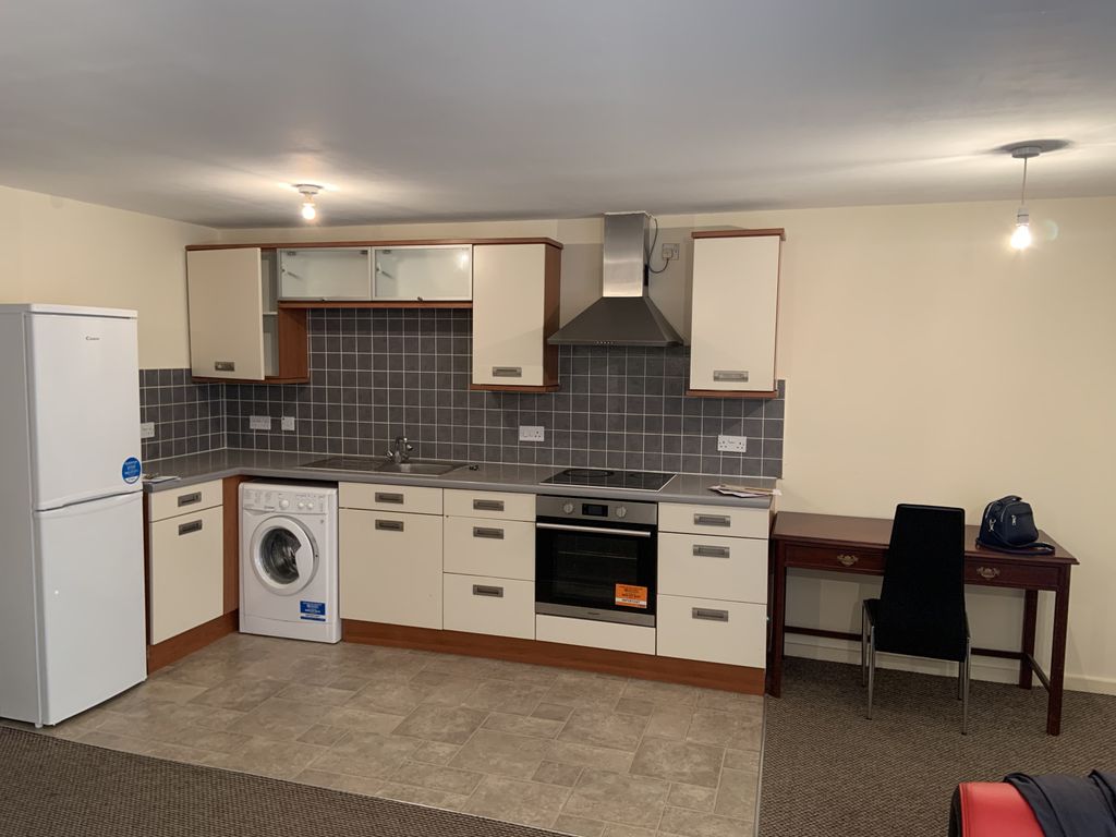 Property photo 3 of 12 Gallery