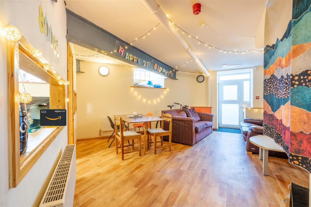 Property photo 1 of 18 88C.Jpg
