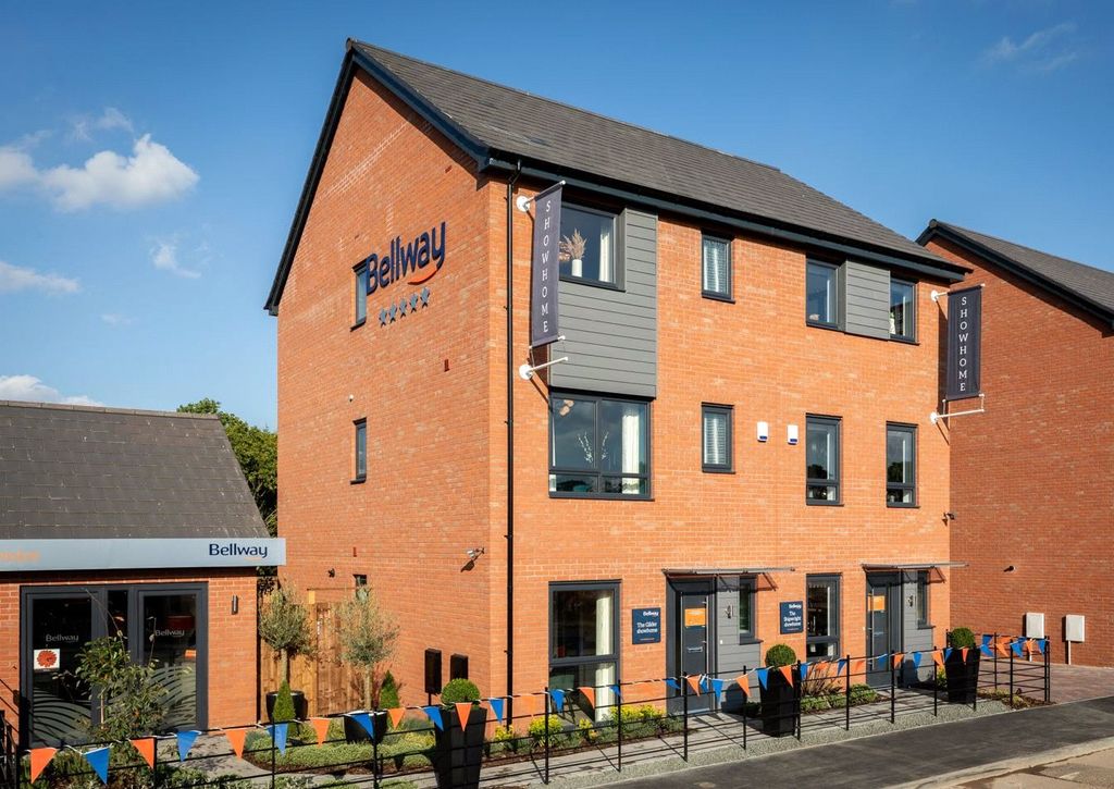 Property photo 1 of 16 Exterior