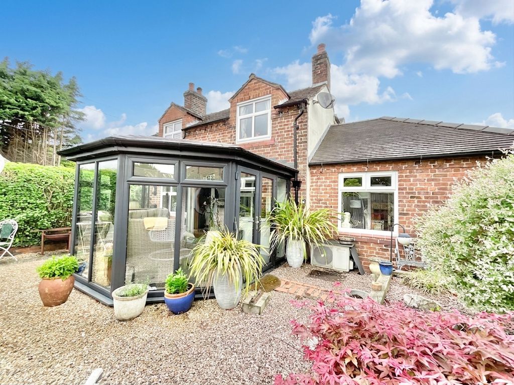 Property photo 1 of 33