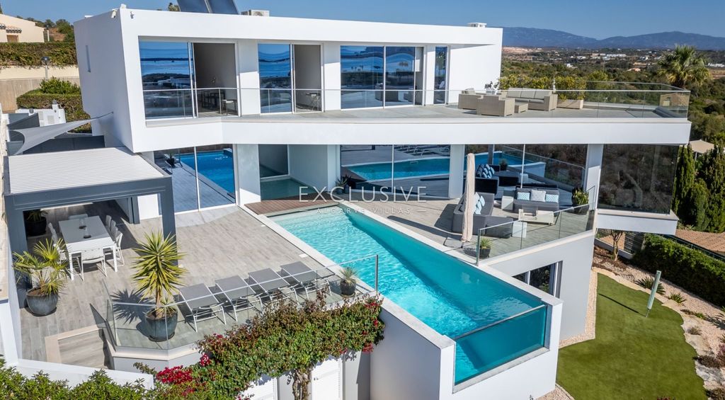 Property photo 1 of 39