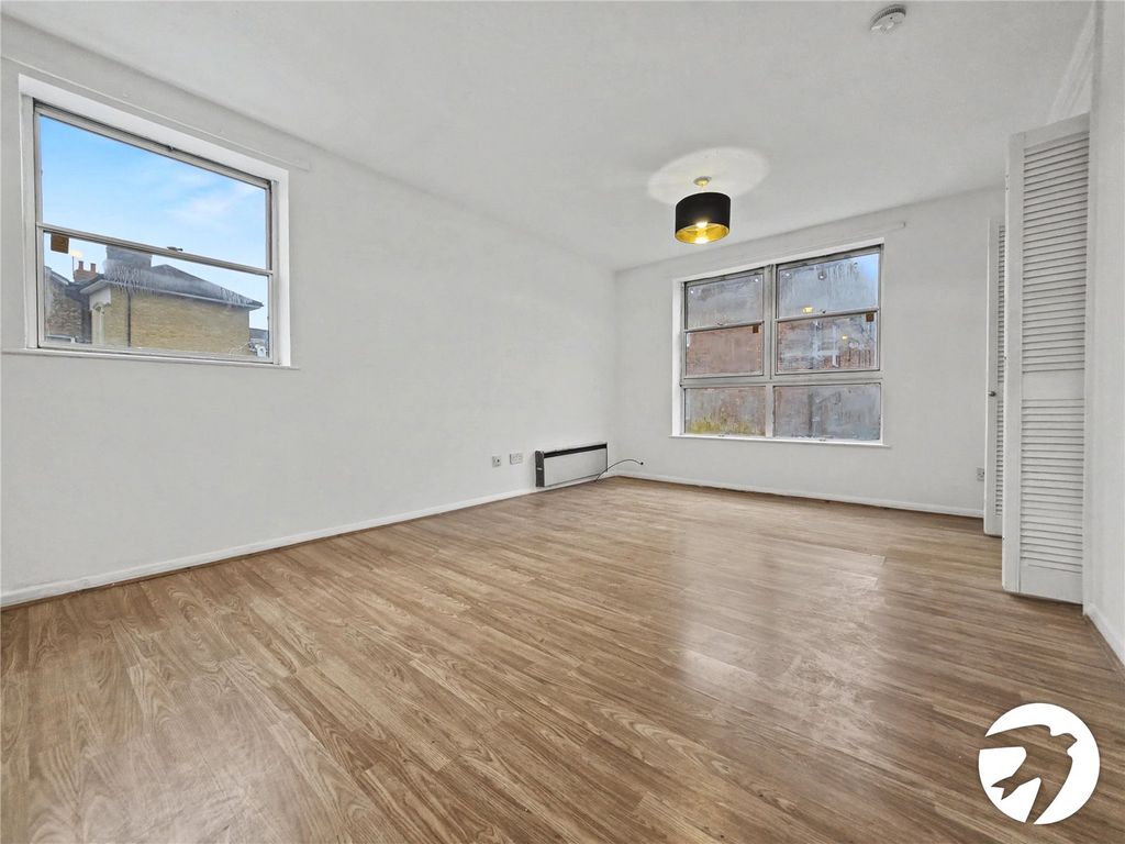 Property photo 2 of 9 Picture No. 05