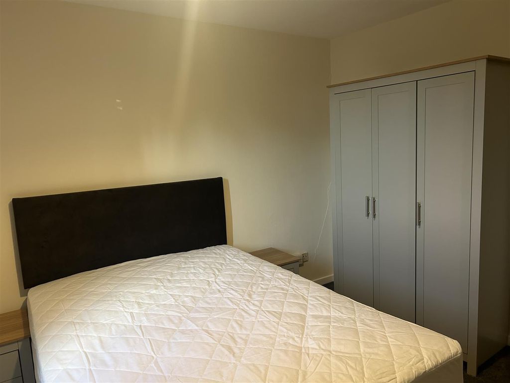 Property photo 3 of 10 Img_3884.Jpeg