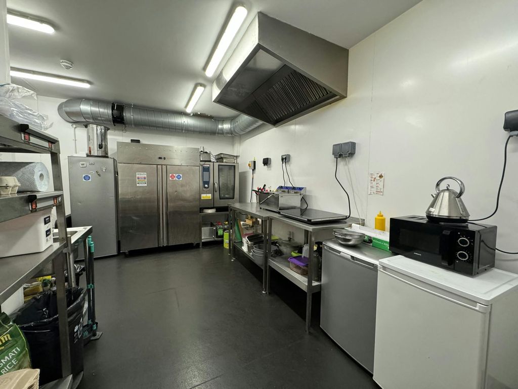 Property photo 2 of 13 29156.Jpg