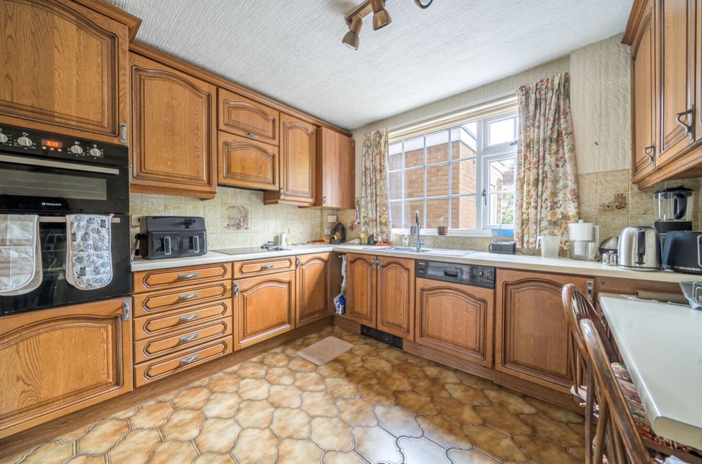 Property photo 3 of 29 1405370-6-6978E1846c556