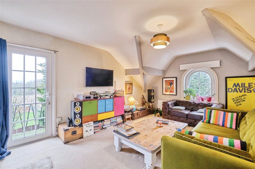 Property photo 3 of 19 Picture No. 03