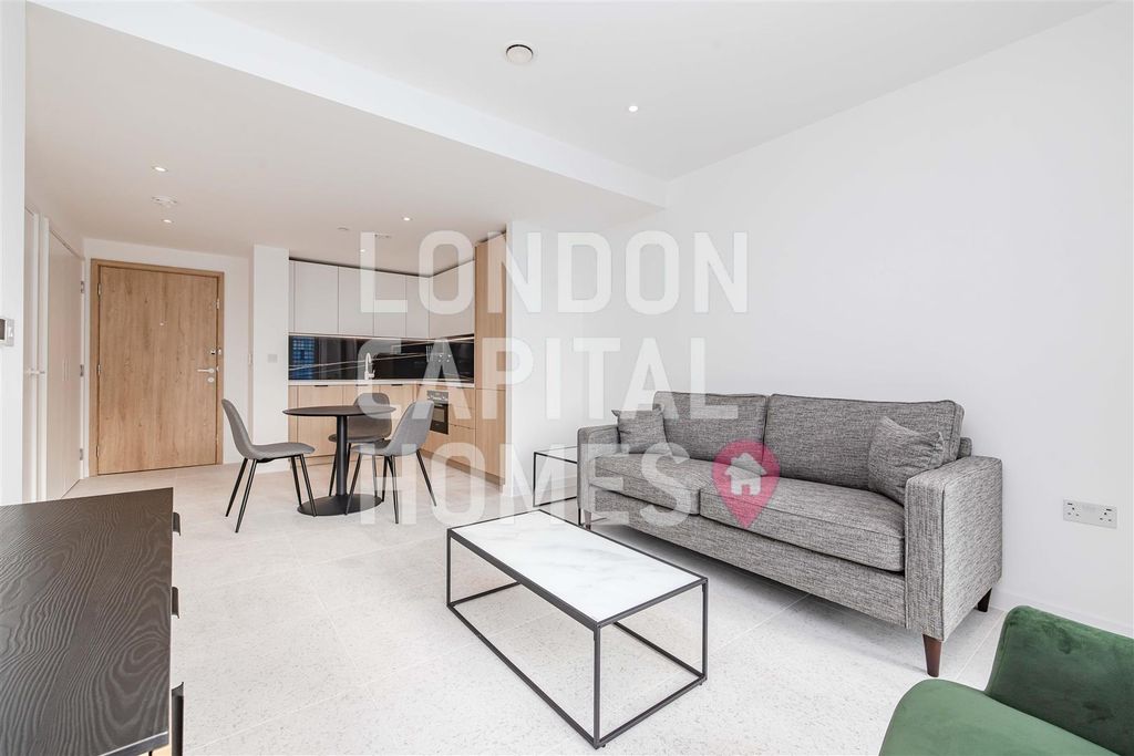 Property photo 2 of 11 2Sep1236.Jpg