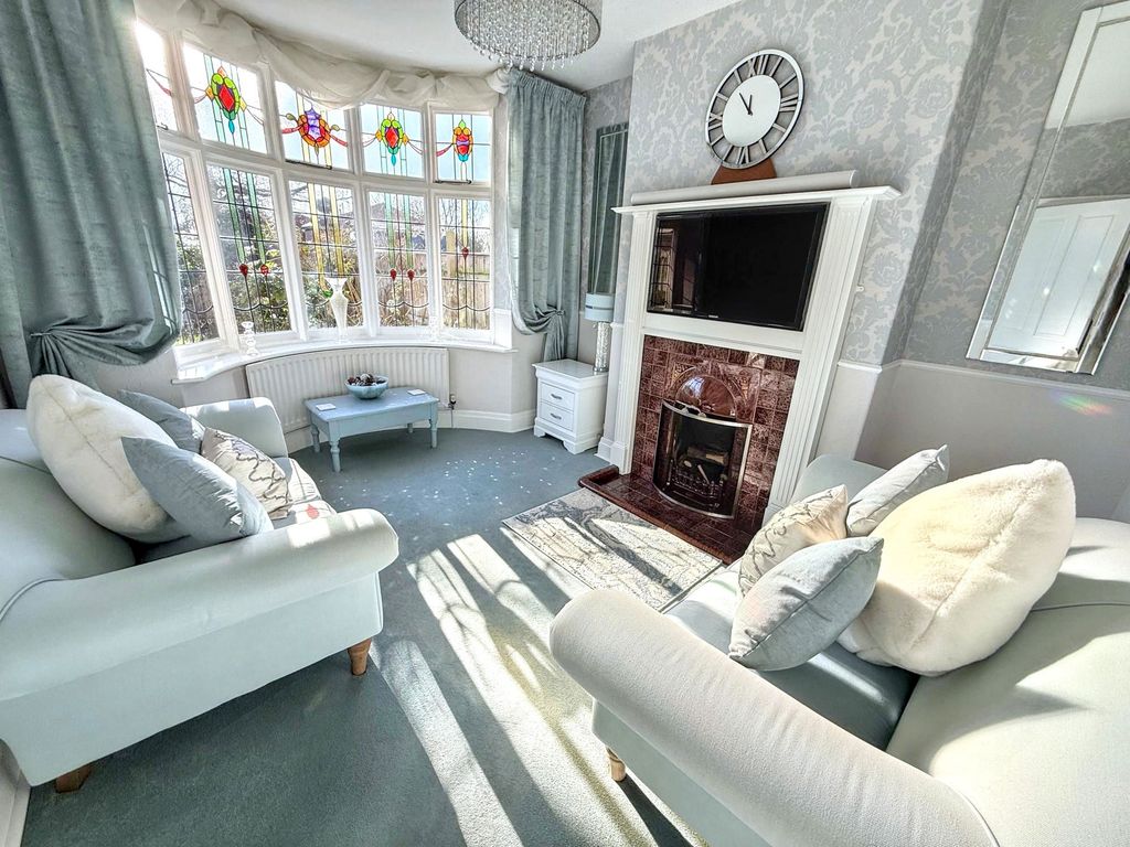 Property photo 3 of 24