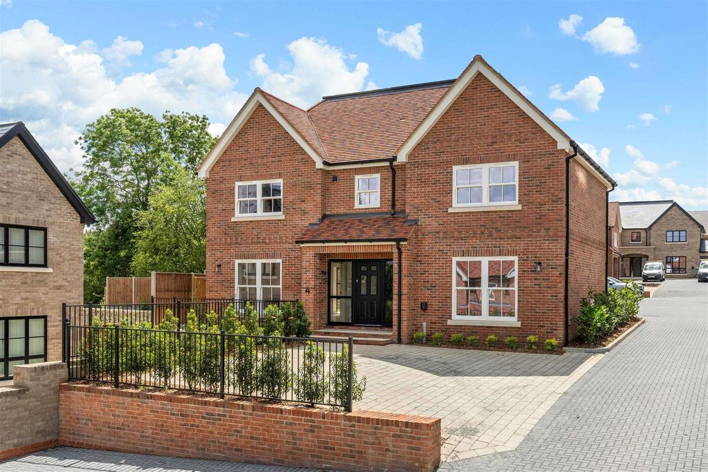 Property photo 1 of 41 1