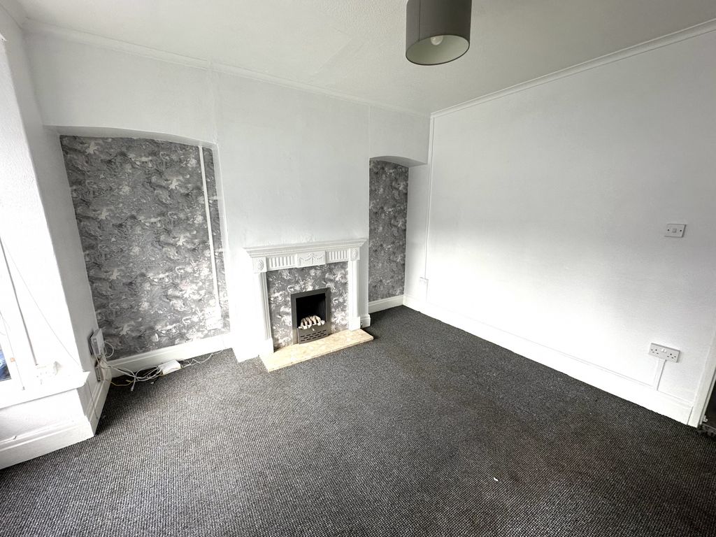 Property photo 2 of 6 Gallery