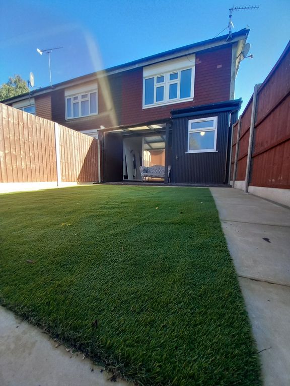 Property photo 1 of 32