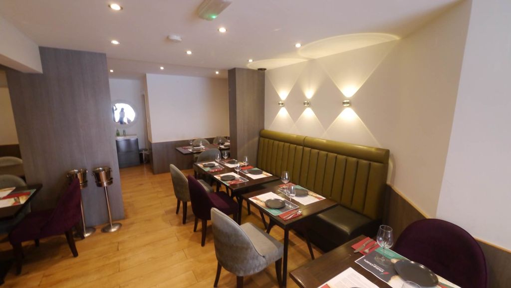 Property photo 3 of 24