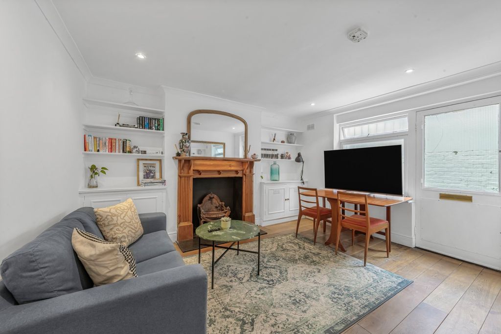 Property photo 2 of 8 Picture No. 09