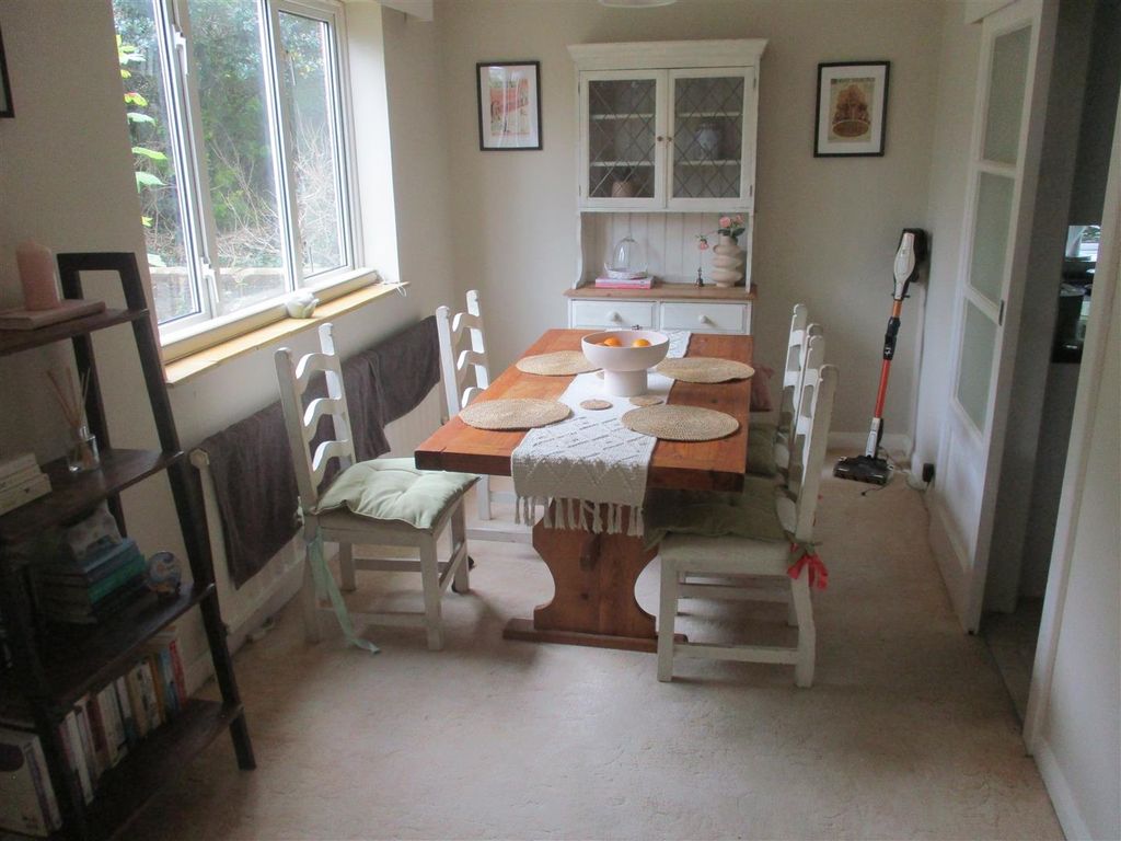 Property photo 3 of 9 Img_2891.Jpg