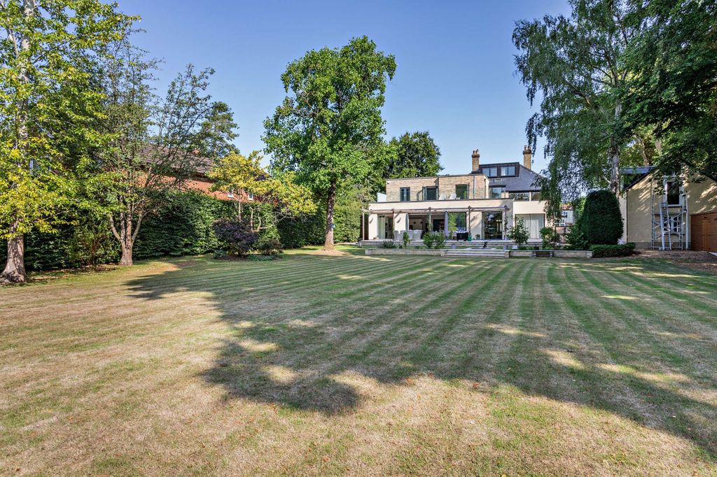 Additional image 28 of 5 bed detached house for saleWoodlands Road, Great Shelford, Cambridge, Cambridgeshire CB22