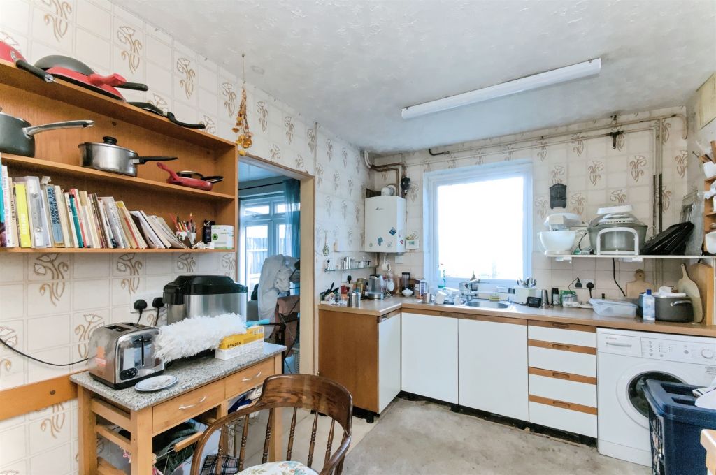 Property photo 3 of 18