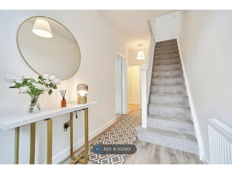 Property photo 1 of 15 Entrance