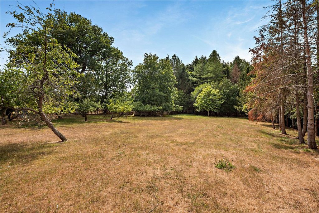 Property photo 2 of 21 Picture No. 05