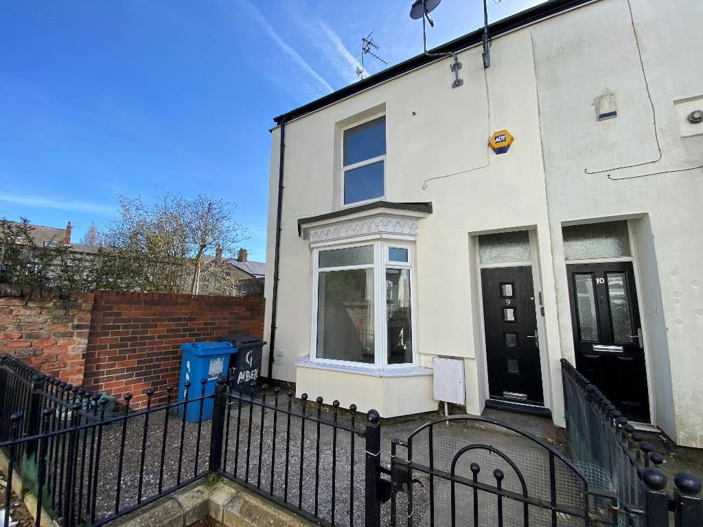 Property photo 1 of 10 2 Bedroom Terraced For Rent