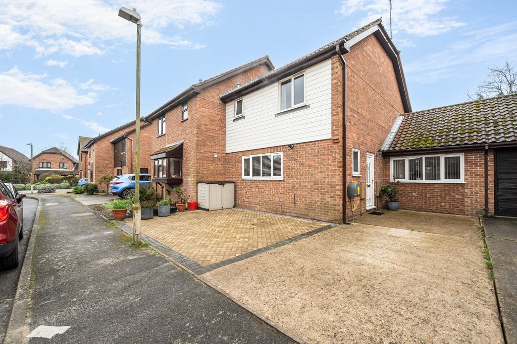 Property photo 1 of 23 4267331