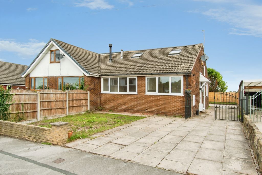 Property photo 1 of 16