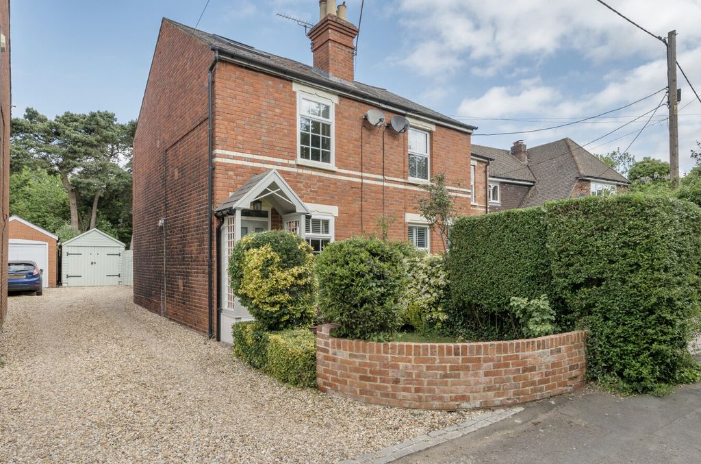 Property photo 1 of 18 1-681c749Da526d-1...