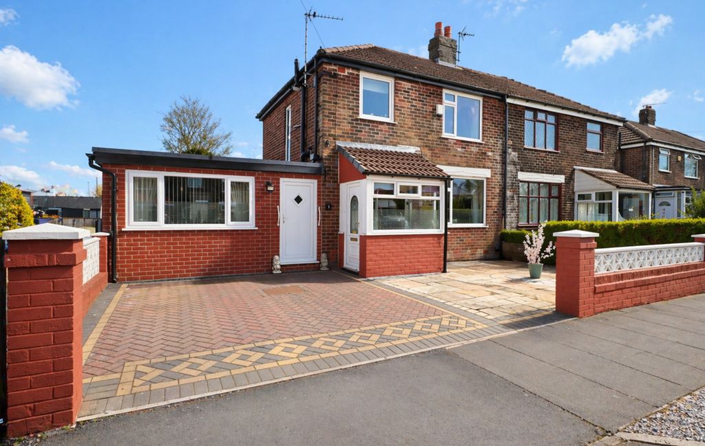 Property photo 1 of 15