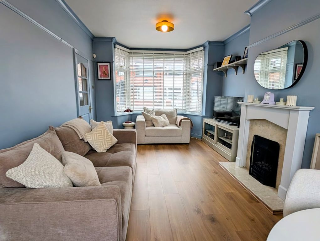 Property photo 3 of 18