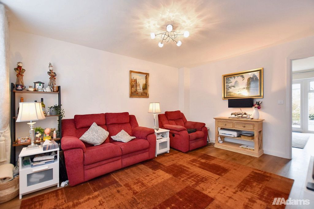 Property photo 3 of 14