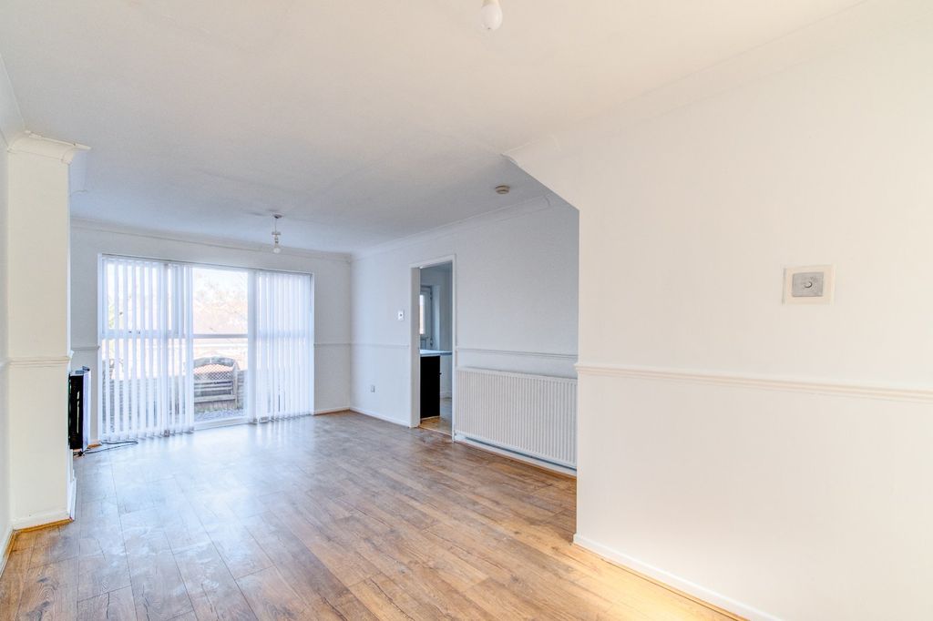 Property photo 3 of 11 Picture No. 08