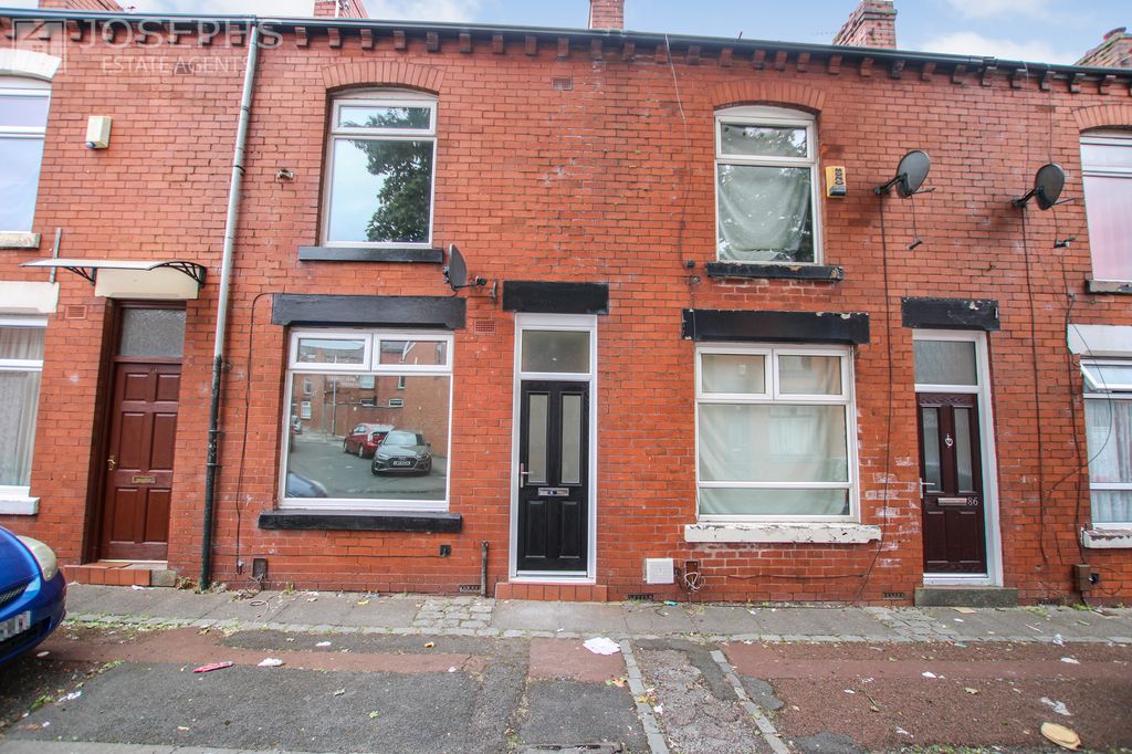 Property photo 1 of 9