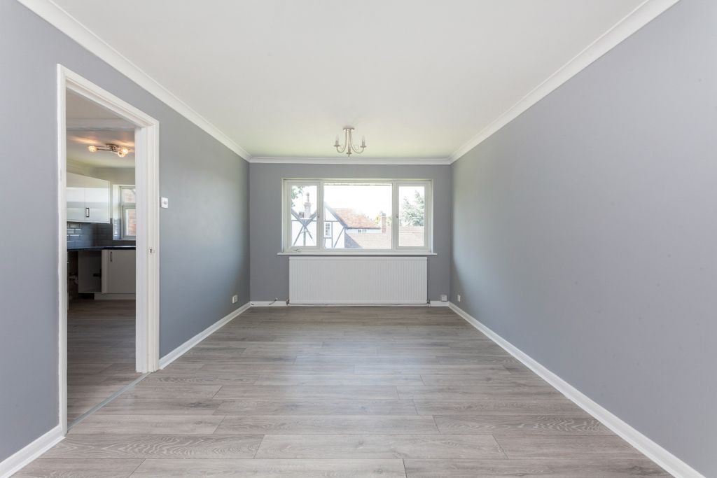 Property photo 2 of 7 Imported Image