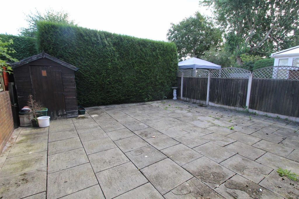 Property photo 3 of 12 Rear Gardens