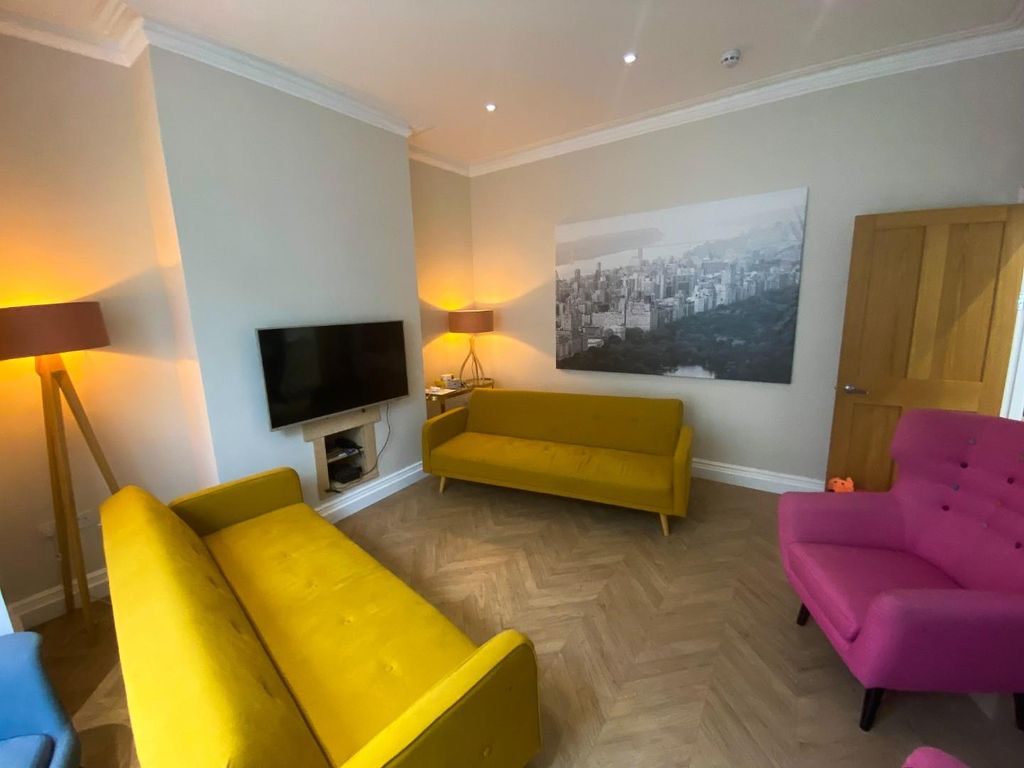 Property photo 1 of 20 Image00040.Jpg