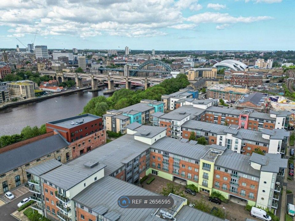 Property photo 2 of 8